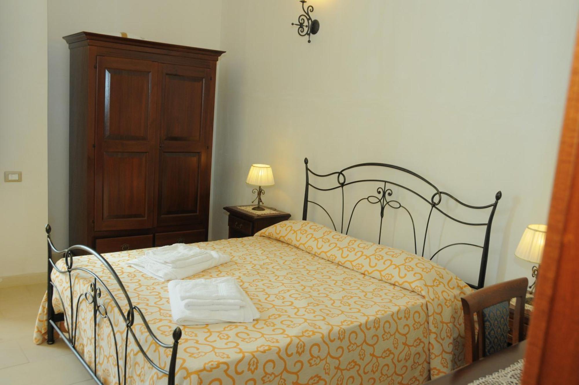 Agriturismo Masseria Quaremme Carpignano Salentino Habitación foto